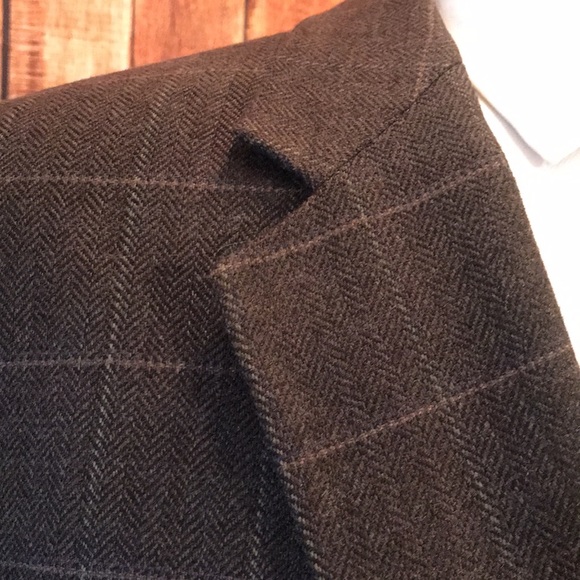 Jos A bank Signature Collection Coat - Picture 4 of 17